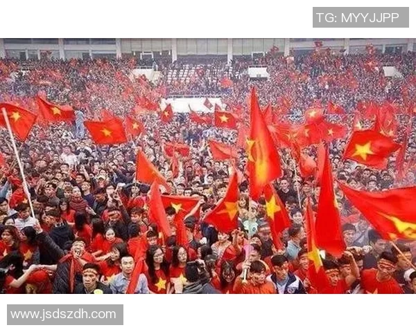 南京足球队配合引发热议球迷对战术选择和球员默契提出质疑 南京足球队配合引发热议球迷对战术选择和球员默契提出质疑