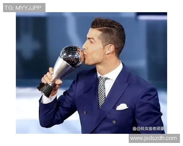 足球历史上的传奇巨星们C罗之前的辉煌岁月与他们的影响力